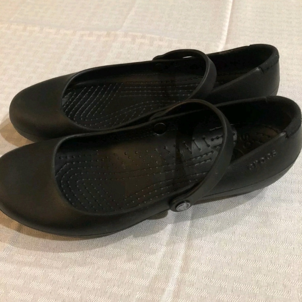 Crocs Alice Mary Jane Flats